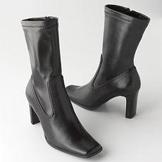 Croft & Barrow® Sydnee Boots––Kohl’s (original $59.99, sale $28.99)